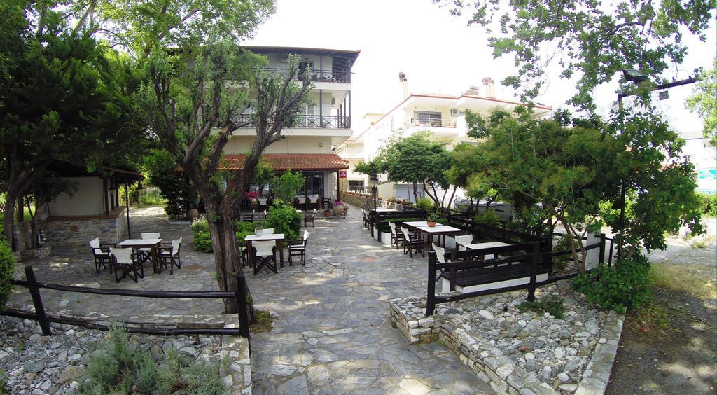 Hotel Morfeas Platamonas Exterior photo